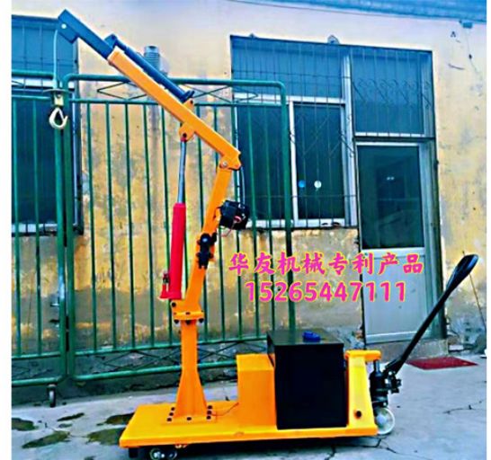 點(diǎn)擊查看詳細(xì)信息<br>標(biāo)題：裝車卸貨用小吊機(jī) 閱讀次數(shù)：2668