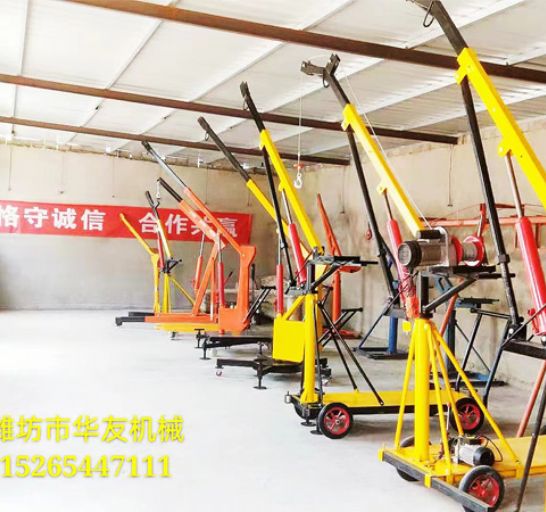 點(diǎn)擊查看詳細(xì)信息<br>標(biāo)題：裝車卸貨用小吊機(jī) 閱讀次數(shù)：2651
